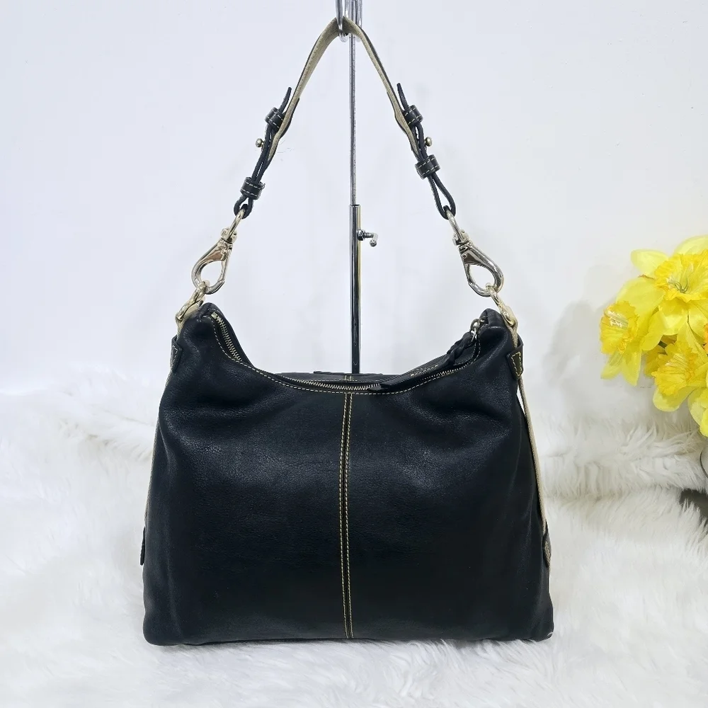 Dooney & Bourke Juliette Hobo Black leather bag